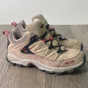 Salomon Women's Size 8 Beige and Red Athletic Shoes
